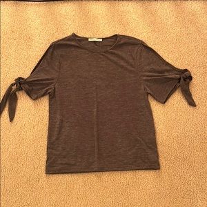 Basic T Shirt with Cold Shoulder Sleeves with Tie